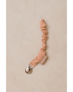 lunilou pacifier holder maple sugar